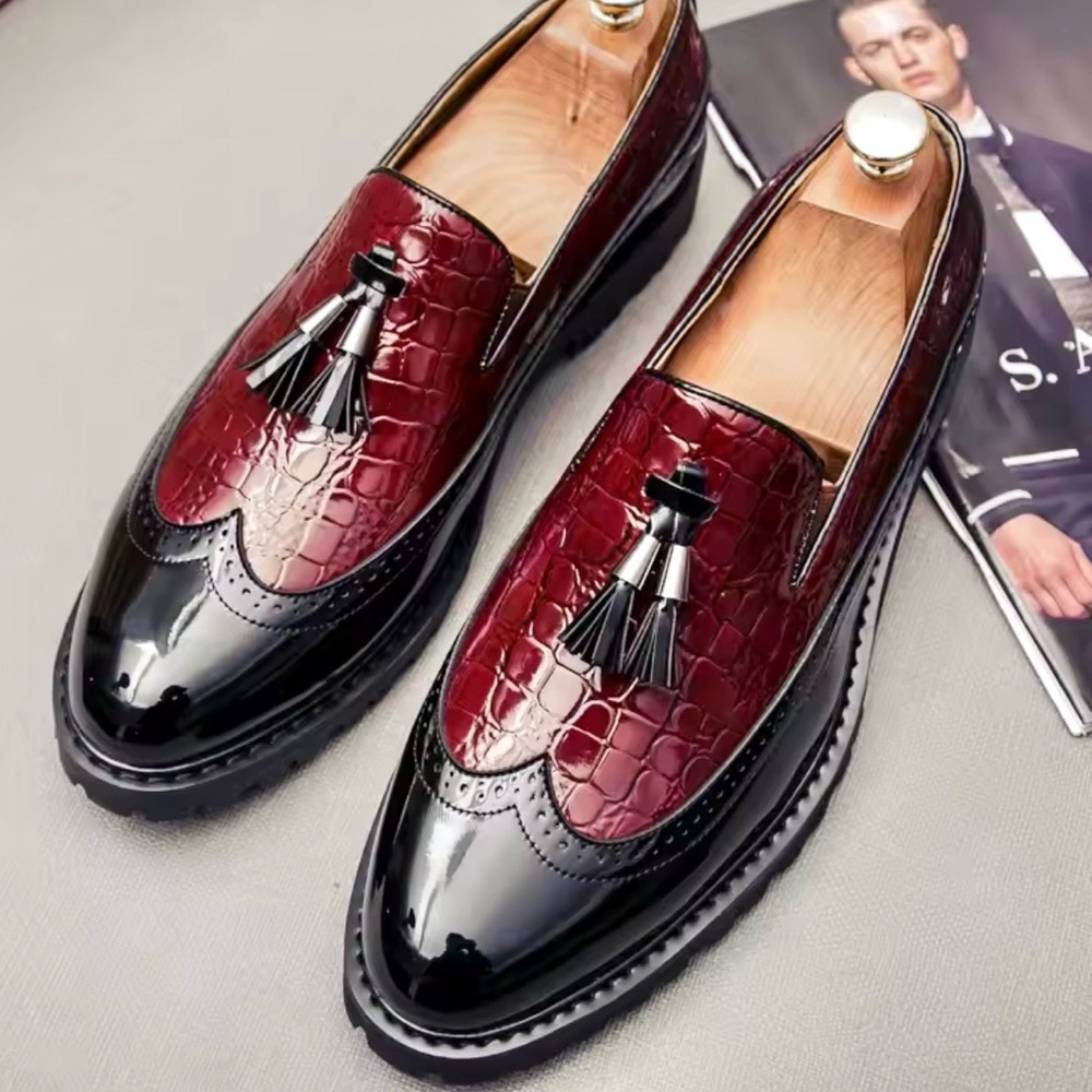 Cabuncci Men’s Vintage Brown Black Oxford Slip On Loafers Tassels Size 12 NWOT